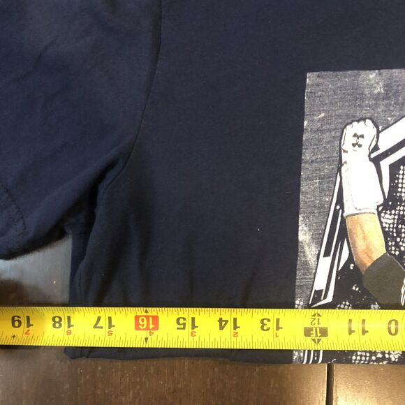 Tom Brady King of the North New England Patriots Medium T-Shirt Blue Graphic Tee - Picture 5 of 5